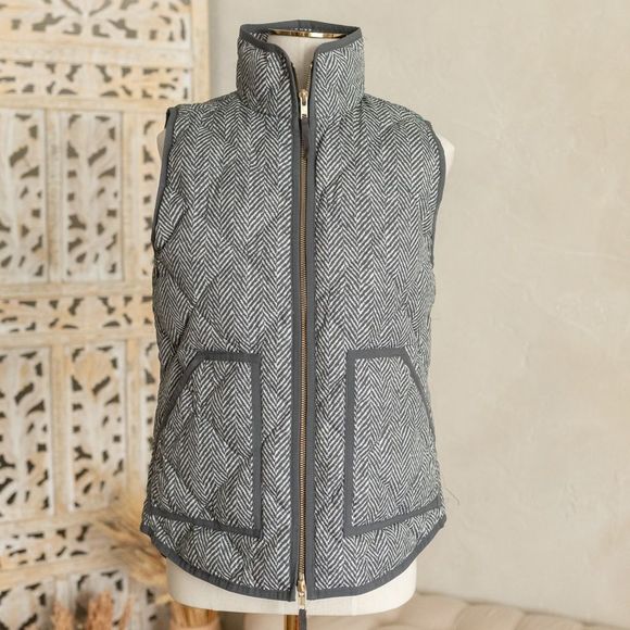 J. Crew Factory Herringbone Printed Quilted Down Puffer Vest Women’s Sz XS - Picture 4 of 10